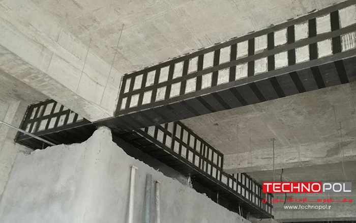 تقویت برشی تیرها به روش Uشکل و چسباندن به وجوه کناری
