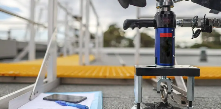 تست Pull out بتن