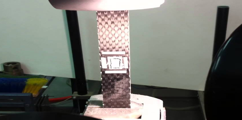 تست کشش کامپوزیت FRP