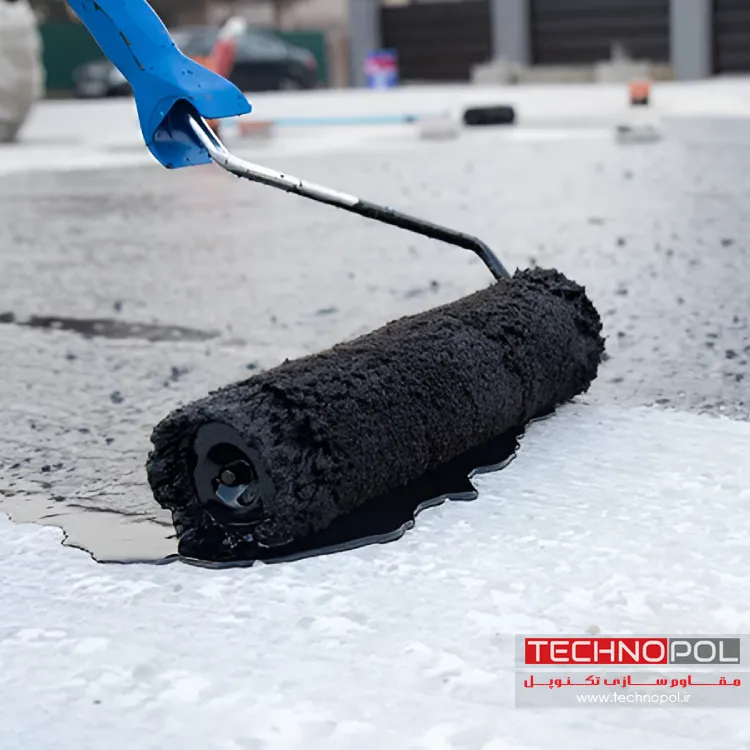 اجرای ایزوگام مایع با غلتک